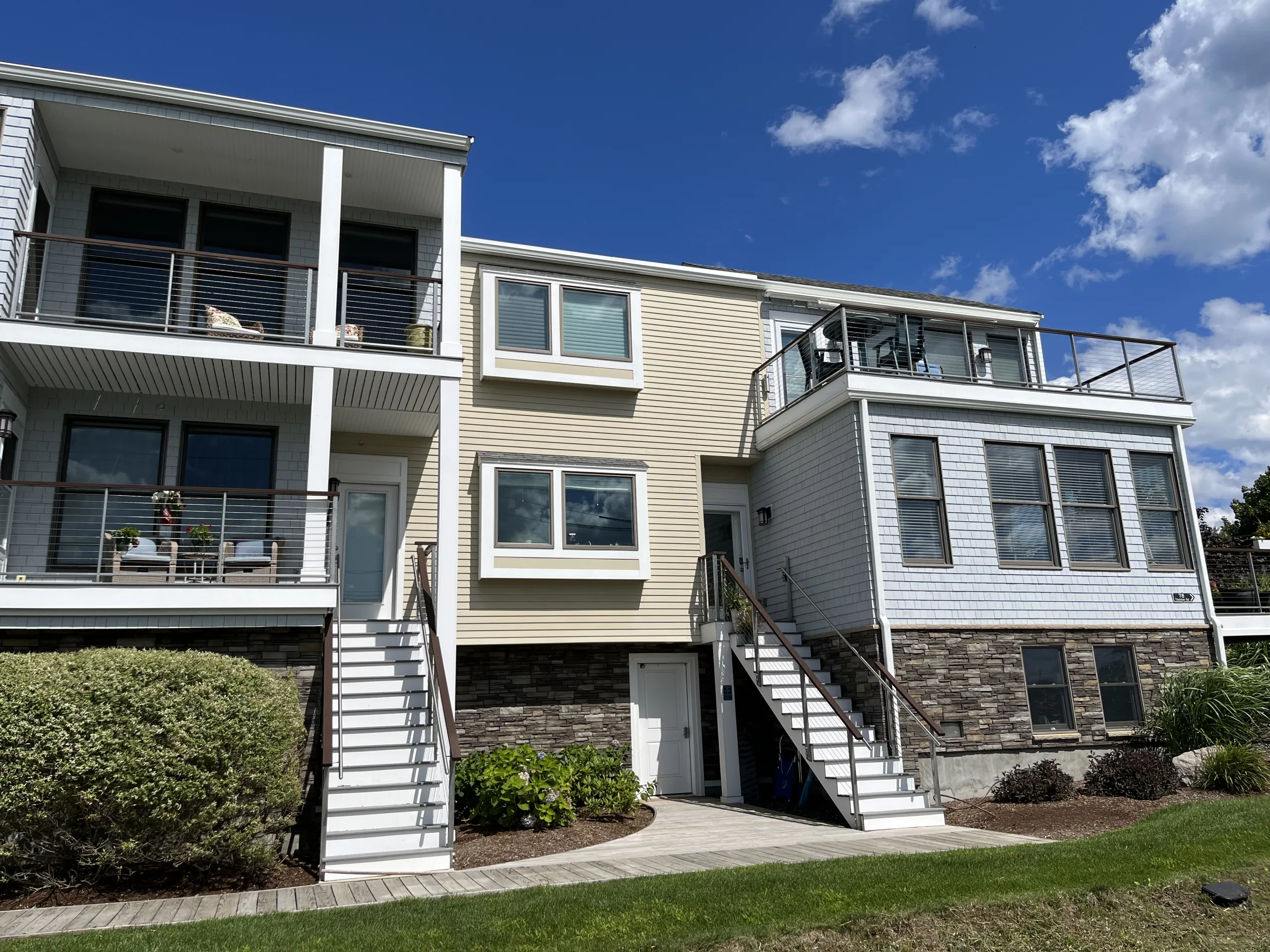 Good Harbor Beach Condos interior
