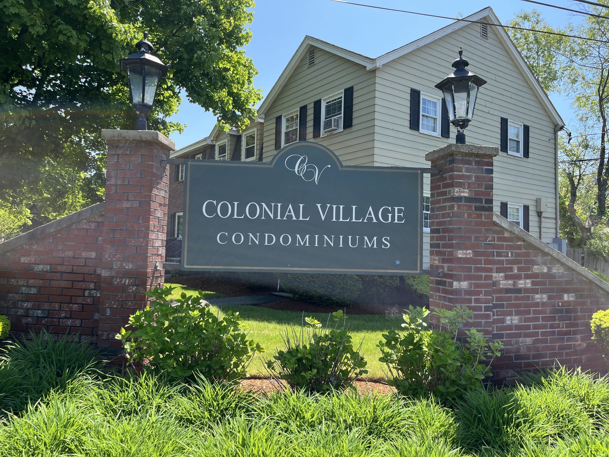 Colonial Village, Methuen