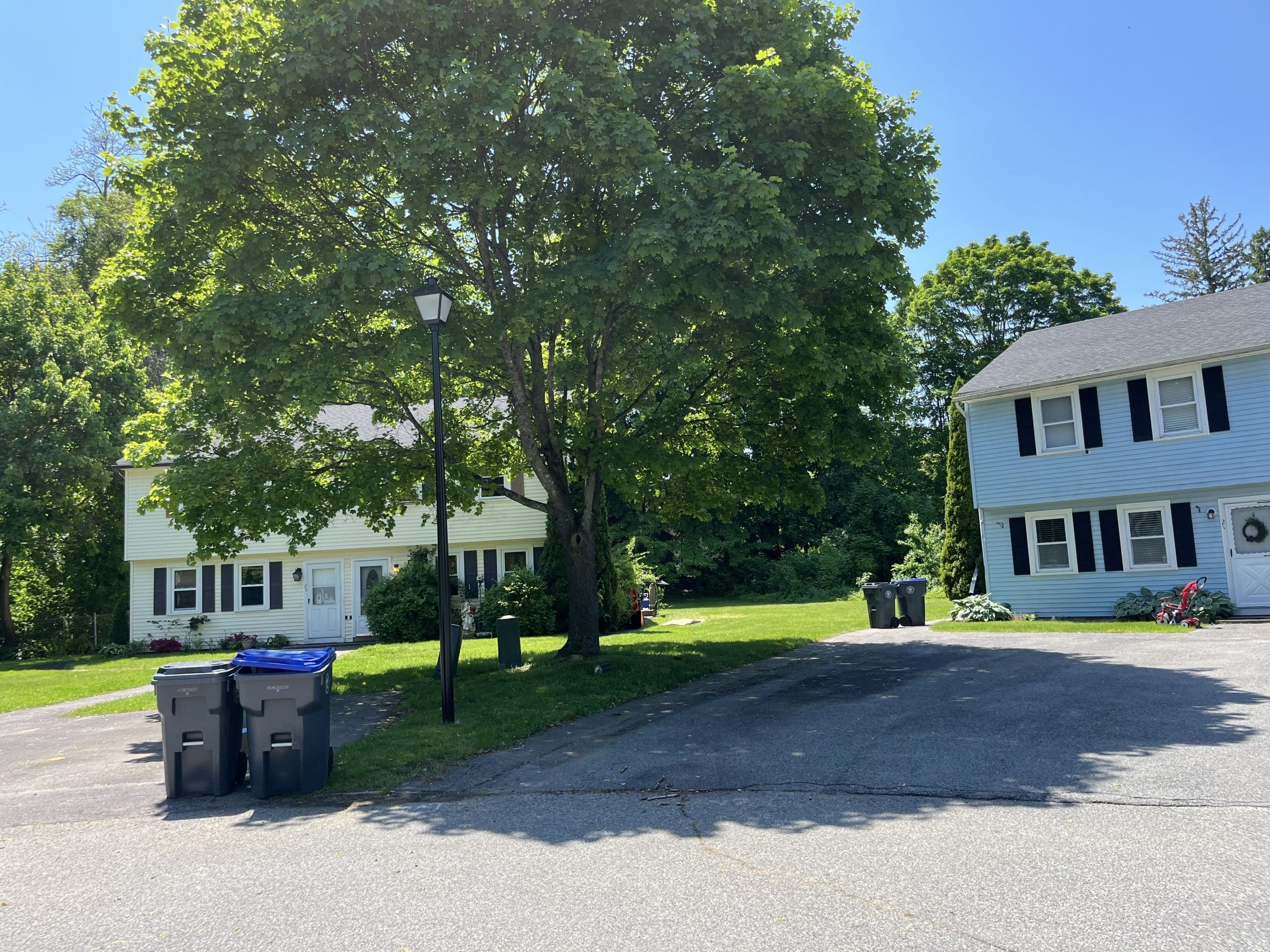 Bentley Circle, Methuen interior