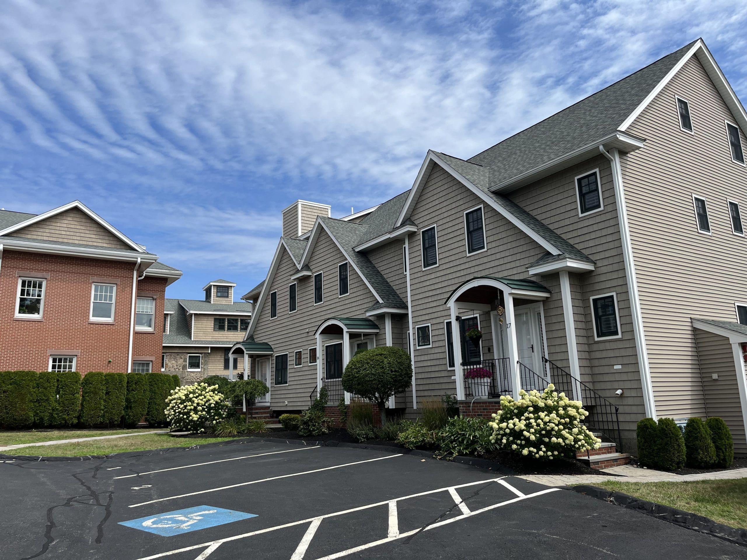 River Bank Condos, Danvers